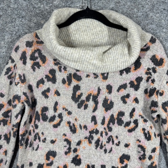 Anthropologie Women's Emmy Cowl Neck Leopard Print Oversized Sweater Size XS - Picture 4 of 16